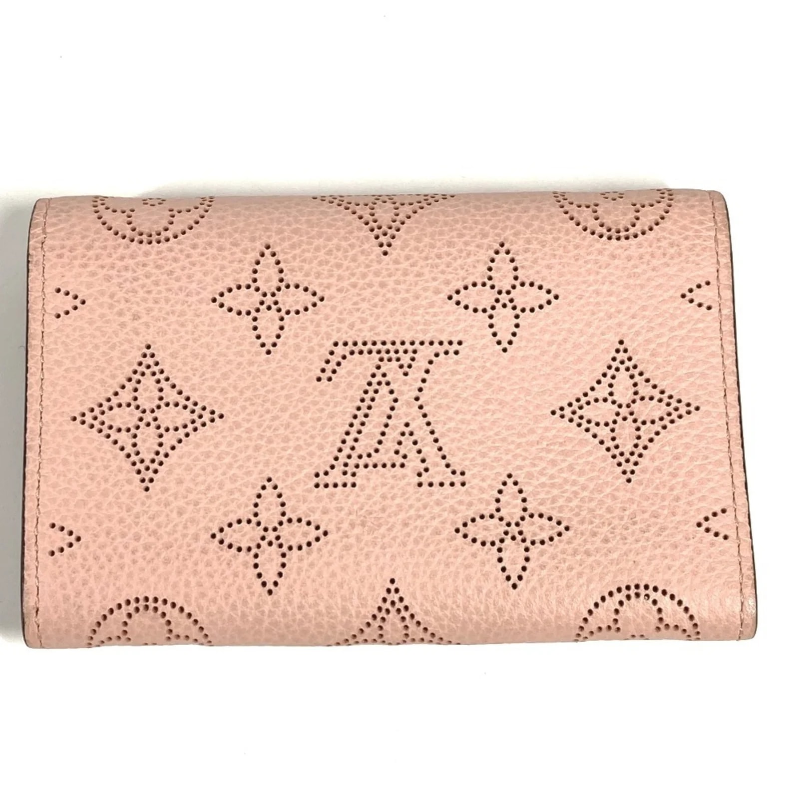 Louis Vuitton Magnolia Wallet (Bi-Fold) 2