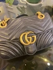 Gucci Marmont22 Crossbody 2