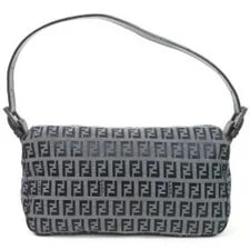 Fendi Mamma Baguette Nvay 2