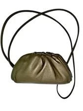 Bottega Veneta — Bottega Veneta Pouch Wallet Small — Handbag — resale
