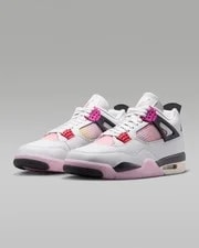 Air Jordan 4 Retro "Comic" Fire JA1135-100 3