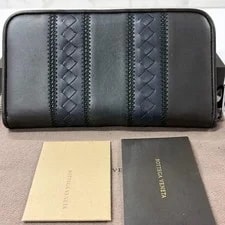Bottega Veneta — Bottega Veneta Long Wallet Round Zipper — Handbag — deal
