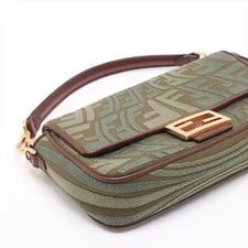 Fendi Mamma Baguette & 8BR600 4