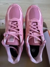 New Balance 990 v4 3