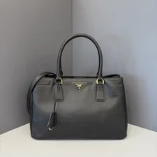 Prada Galleria (ym040126p7) 2