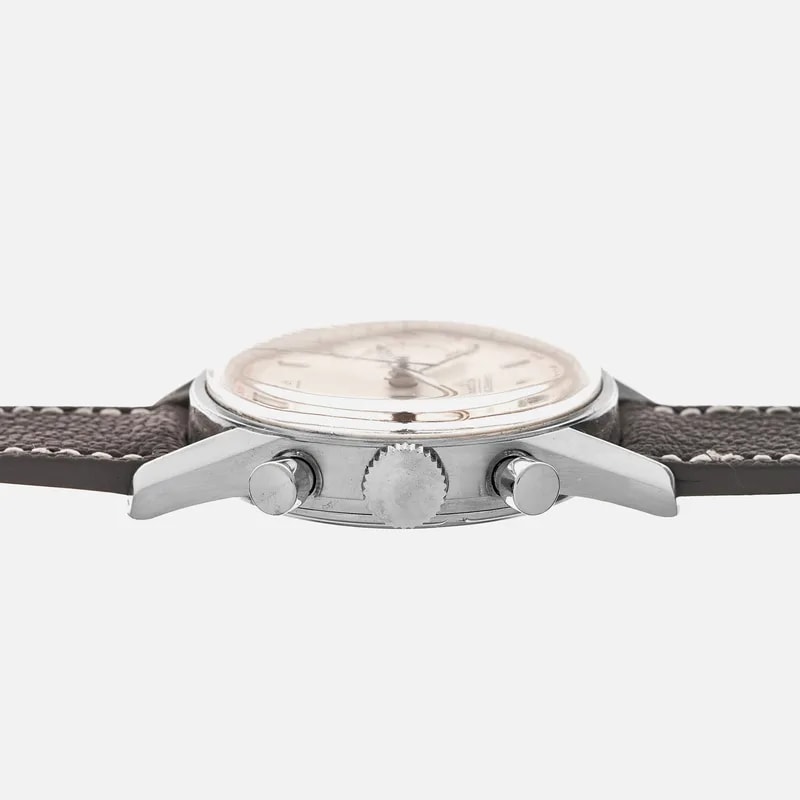 1960s Heuer Carrera 'First Execution Dato 45' Ref. 3147S 4