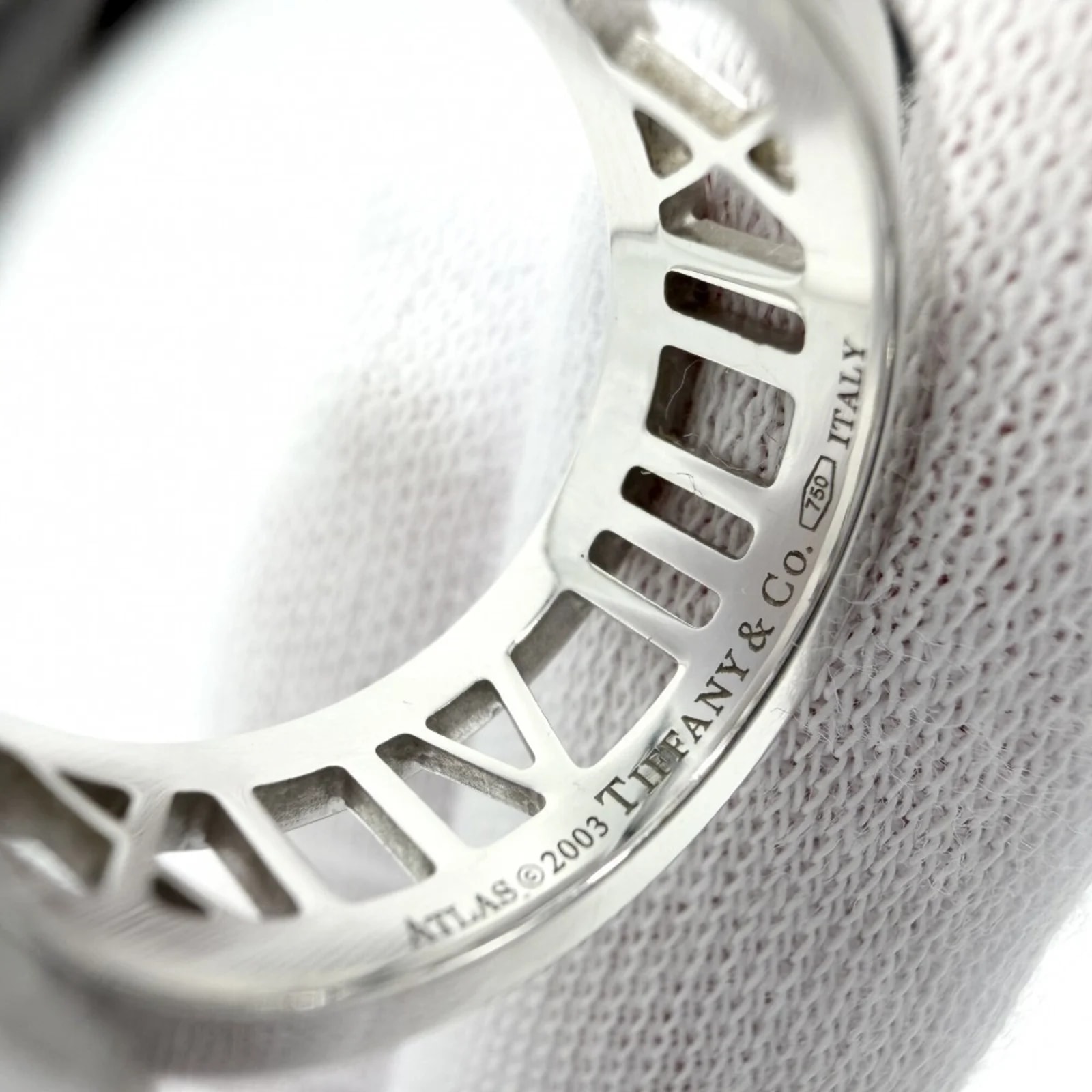 Tiffany White Gold (18K) Band 4