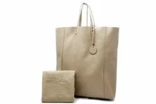 Bottega Veneta — Bottega Veneta Intreccio Mirage Vertical 65492 — Handbag — resale