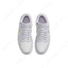Jordan Air 1 Low Wmns "Barely Grape" DC0774-501 4