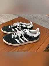 Adidas Gazelle ’s US 9 2