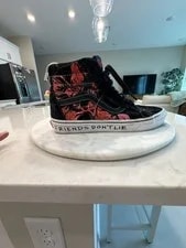 Vans X Stranger Things Sk8-Hi Reissue 'Friends Don't Lie' High Top 3