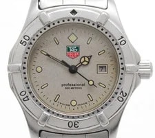 Tag Heuer — TAG Heuer 962.215-2 2000 Series Professional 200mm Quartz Mid Size Swiss — Watch — resale