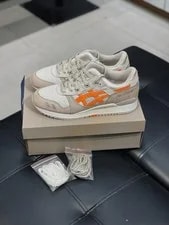 Asics — 9.5US Asics Gellyte III Ronnie Fieg Kith — Sneaker — resale