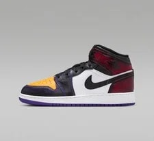 Air Jordan 1 Mid SE BG True 4