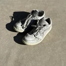 Jordan 1 Low “ Camo” Size 10, Ok Condition, Looking To Get Rid of for Cheap 2