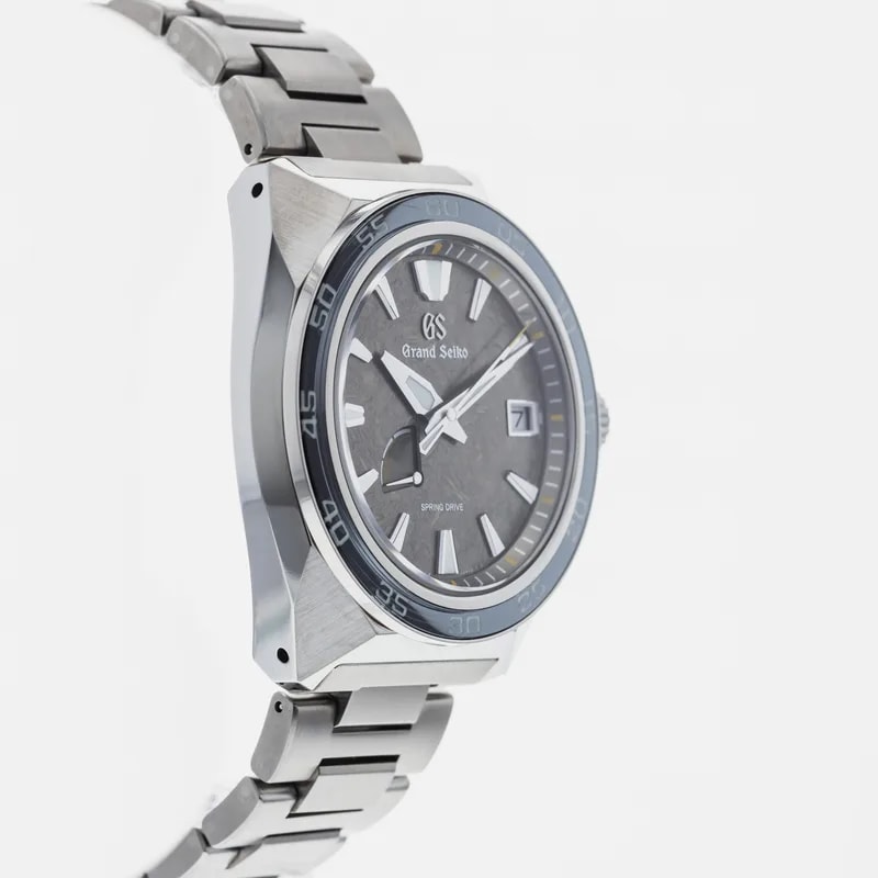 Grand Seiko Sport Spring Drive Power Reserve 20th Anniversary Lion Limited Edition SBGA403 4