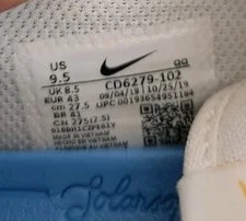 Nike SB Charge Skateboarding Shoes 9. 4