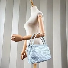 Bottega Veneta — Excellent Condition Bottega Veneta — Handbag — deal