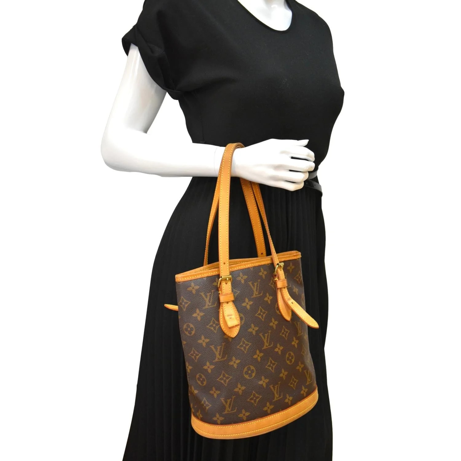Louis Vuitton Petit Bucket 2