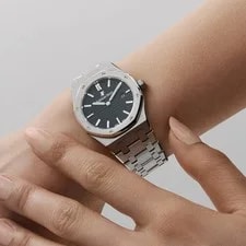 Audemars Piguet Royal Oak 67650ST.OO.1261ST.01 '' Stainless Steel Black 2