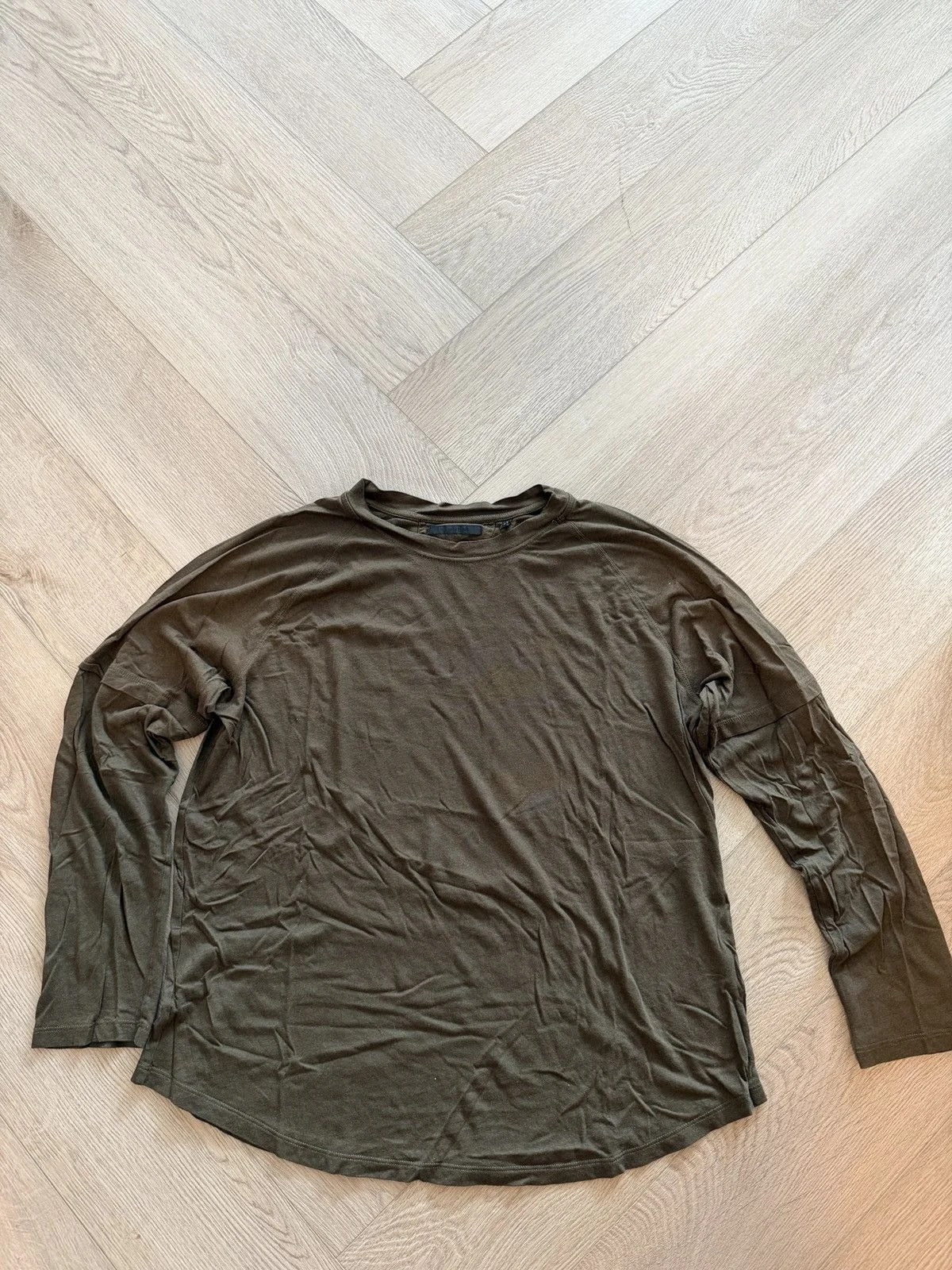 Helmut Lang — Helmut Lang Double Sleeve Longsleeve — streetwear — resale