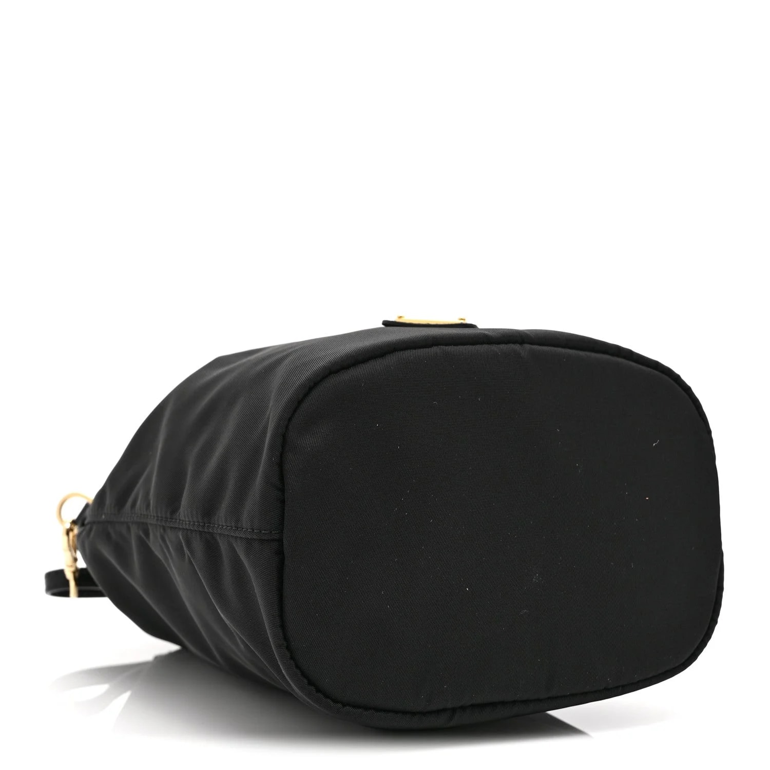 Vela Bucket Wristlet 4