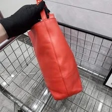 Bottega Veneta Bucket Crossbody 4