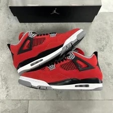 Jordan 4 Retro Toro Bravo (2026) 3