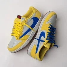 Jordan 1 Retro Low OG SP X 'Canary' DZ4137-700-35.5- Uni 3
