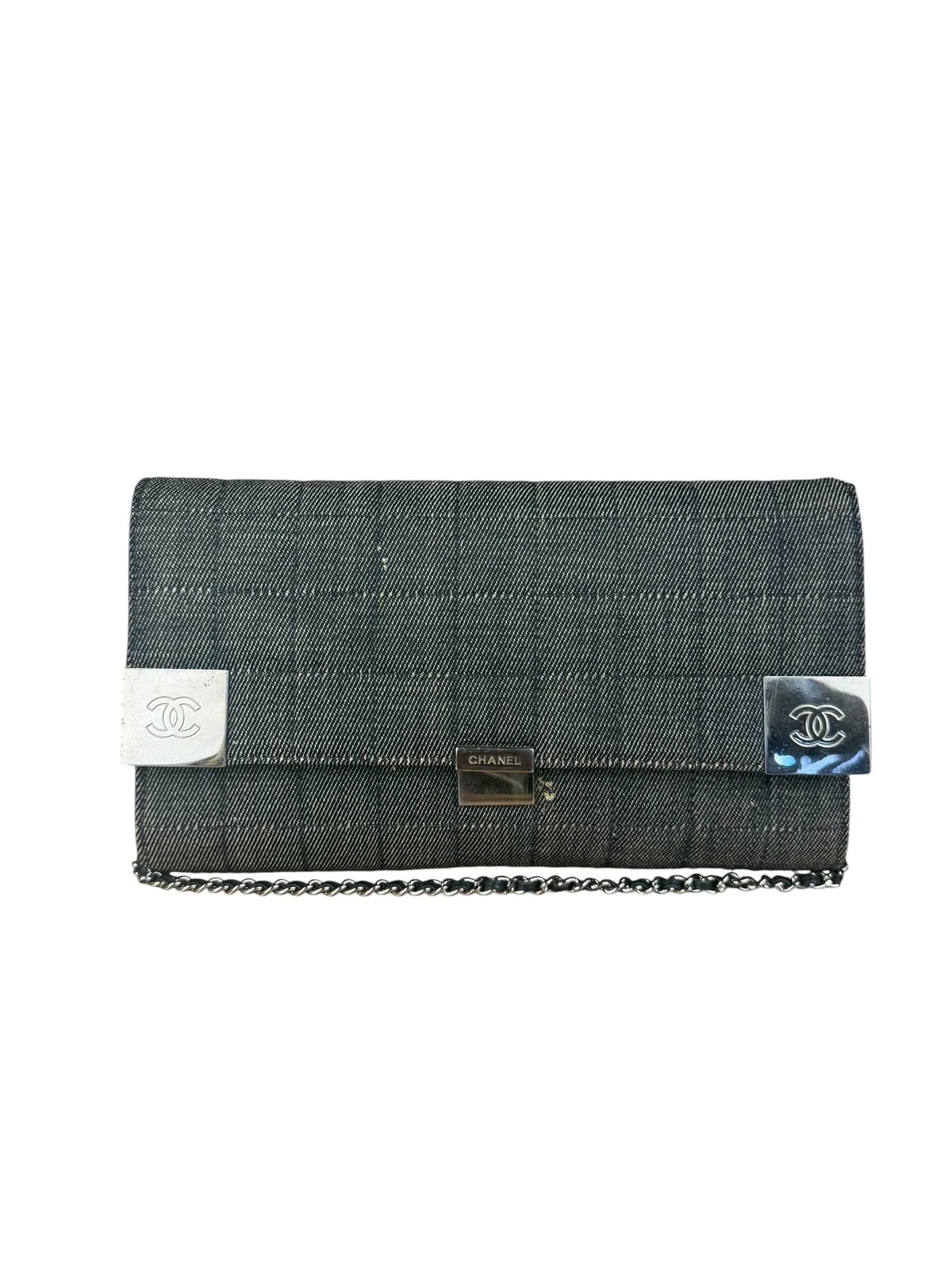Chanel — Chanel Bar Chain Flap 2002 — Handbag — resale