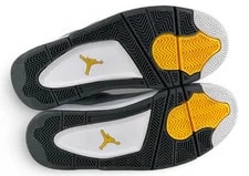 Size 10M/11.5W - Jordan 4 Retro (2019) 308497-007 2