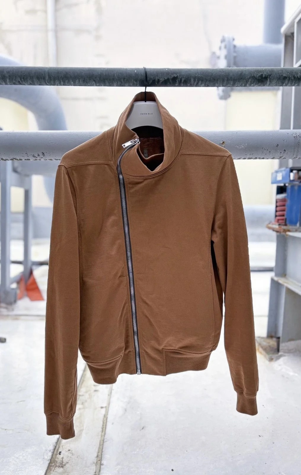 Rick Owens — 21FW Rick Owens Bauhaus ZIP UP — streetwear — resale
