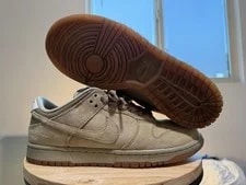 Nike SB Dunk Low Pro B Parachute Size 9.5 HJ0367-200 No Box No Extra Laces 2