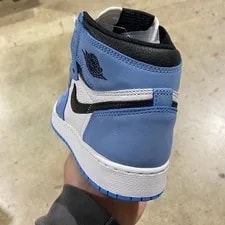 Air Jordan 1 Retro High OG GS 2