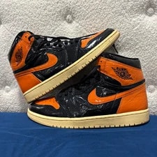 Jordan — Jordan Air 1 Retro High OG 3.0 555088-028 — Sneaker — resale