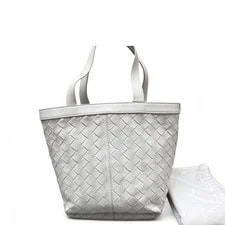Bottega Veneta — Bottega Veneta (ws051826d9r) — Handbag — resale