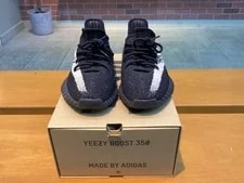 Yeezy 350 v2 Size 9.5 Preowned 3