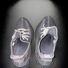 Yeezy Boost 350 V2 ’s Size 14 (Non-reflective) 3