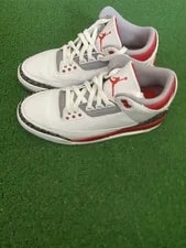 Size 9.5 - Air Jordan 3 Retro Mid in Great Condition With Shoe Box. 2