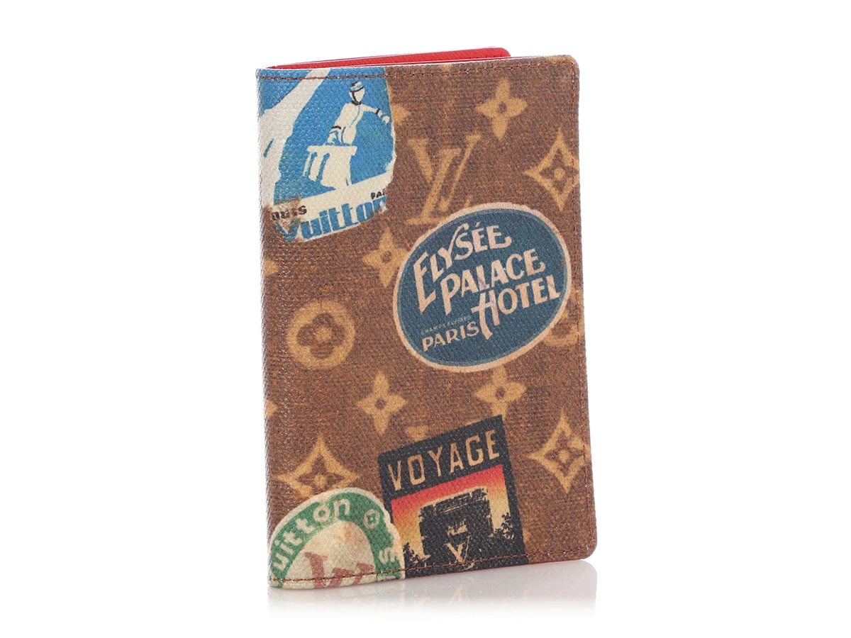 Louis Vuitton Flight Mode Passport Cover 4