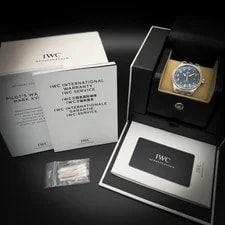 New/unworn IWC Pilot Mark Xviii 40mm Black Dial Stainless Steel IW327015 2