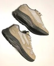 Mizuno Wave Rider Β Beams Collab 26.5cm New No Box Limited Edition 3