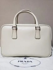 Prada Galleria Mini in #QYB5HS 2
