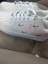 Nike Air Force 1 Low Top Lace-Up / Solid 4