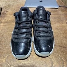 Size 8.5 - Jordan 11 Retro Low 72-10 2