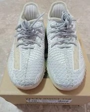 Yeezy — Yeezy Boost 350 V2 12K — Sneaker — resale