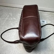 16 Excellent Condition Bottega Veneta 4