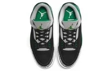 Jordan 3 Retro -030 4