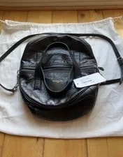 Balenciaga — Balenciaga Arena Round Air Hobo — Handbag — resale