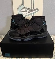 Jordan — Air Jordan 11 Size 10 in Hand — Sneaker — resale